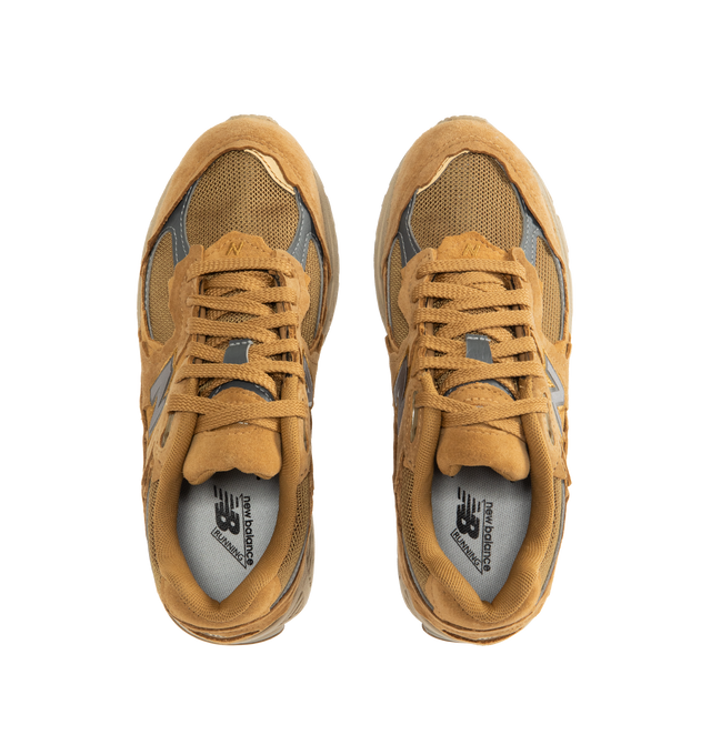 Image 5 of 5 - BROWN - NEW BALANCE 2002DX Sneaker featuring soft French terry fabric, ABZORB midsole, ABZORB SBS heel cushioning, N-ergy technology for superior shock absorption, atability Web outsole technology and GORE-TEX waterproof fabric.