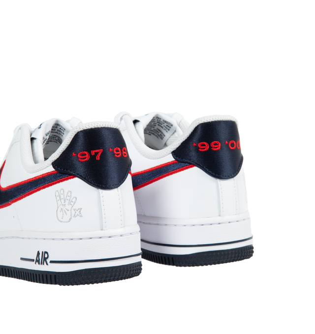 AIR FORCE 1 '07 (WOMENS)