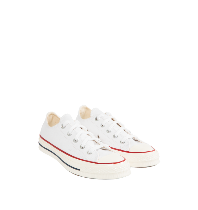 Image 2 of 5 - WHITE - Converse Chuck 70 Sneakers featuring heavyweight, durable canvas, OrthoLite cushioning, varnished, off-white midsole and toe cap and classic All Star license plate. Unisex style in Men's sizes.