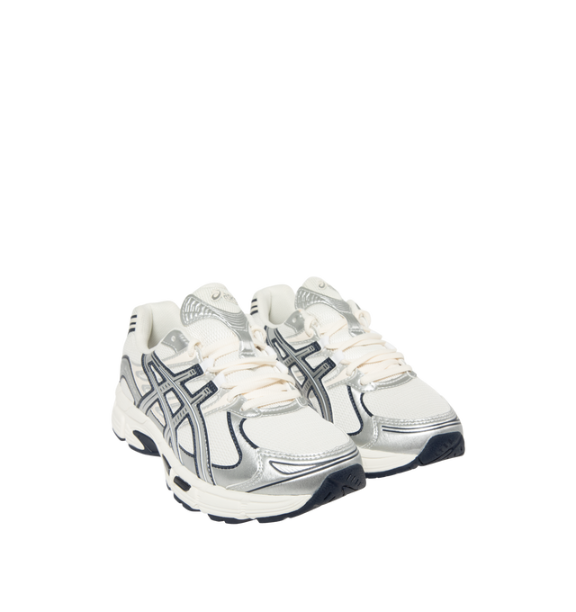 Image 2 of 5 - MULTI - Asics Men's GEL-STRATUS MC Sneakers feature an air mesh upper with synthetic leather overlays for breathable comfort, durability, and a technical-inspired look. Drawing from the brand's 2010s running heritage, these lifestyle sneakers combine rearfoot GEL technology with a cushioned midsole for enhanced shock absorption and everyday comfort. Main Material: Synthetic Leather and Mesh. Sole: Rubber.