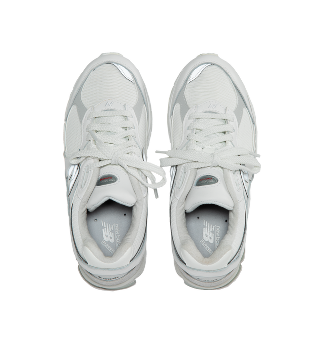2002RX SNEAKER (MENS)
