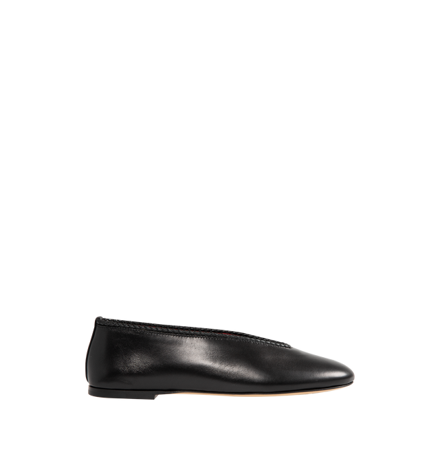 Image 1 of 4 - BLACK - BOTTEGA VENETA Rosa Ballerina in lambskin leather with supple construction, coaxial detailing and rubber-injected leather outsole. Lining: lambskin. Made in Italy.