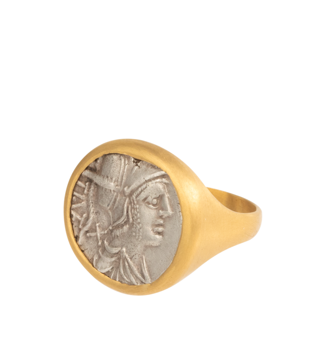 Image 2 of 2 - GOLD - ELI HALILI Ancient Silver Coin Ring featuring Roman Republic, Denarius, Tiberius Veturius, 137 BE, Obv. Helmented Head of Mars, The Roman God of War set in 22k gold. Made in New York. Hirshleifers offers a range of initial pieces from this collection in-store. For personal consultation and detailed information about jewelry, please contact our dedicated stylist team at personalshopping@hirshleifers.com. This item may be restricted for online purchase to international clients. For assis
