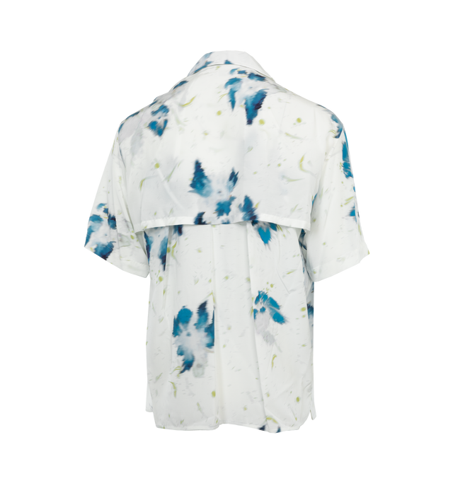 Image 2 of 3 - WHITE - LEMAIRE Summer Shirt featuring short sleeves, single patch pocket on the chest, loose fit, Col workwear, mother-of-pearl buttons, ventilated open back and side slits. 100% viscose. Made in Hungary. 