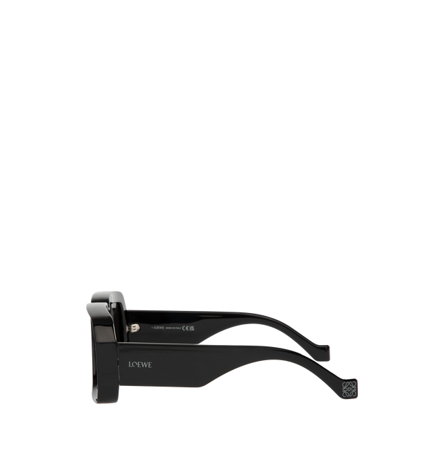 Image 2 of 3 - BLACK - Loewe Paula's Ibiza Dive In mask-shaped sunglasses in acetate featuring universal fit, UVA/UVB protection and metal LOEWE logo. Made in Italy.