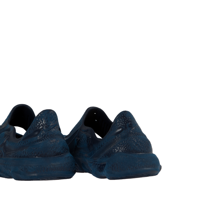 ISPA UNIVERSAL (MENS)