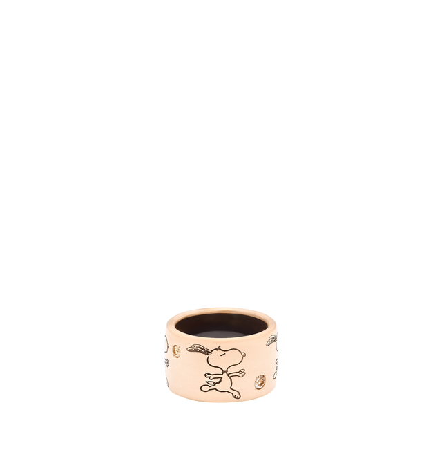 Image 1 of 3 - GOLD - LIZWORKS X PEANUTS Ballerina Snoopy Rose Gold Comic Strip Ring Band featuring 18k rose gold ring with brown diamonds and chocolate brown enamel. 13.5 mm. Hirshleifers offers a range of initial pieces from this collection in-store. For personal consultation and detailed information about jewelry, please contact our dedicated stylist team at personalshopping@hirshleifers.com. This item may be restricted for online purchase to international clients. For assistance purchasing this item ple