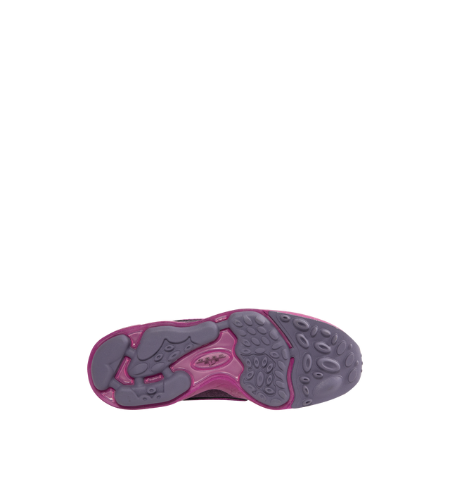 Image 4 of 5 - PINK - NIKE Air Zoom Spiridon Sneaker featuring lace up closure, breathable upper combines mesh and textile for a lightweight, layered look, Air Zoom cushioning, foam midsole and rubber outsole.