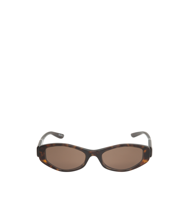 Image 1 of 3 - BROWN - BALENCIAGA Nova Oval Sunglasses featuring Eastman Acetate Renew (40% bio-based, 27% recycled), oval shape, standard fit and BB logo metal plate on both temples. Lens material: Bio-Nylon. 100% UVA/UVB protection. Acetate. Made in Italy.