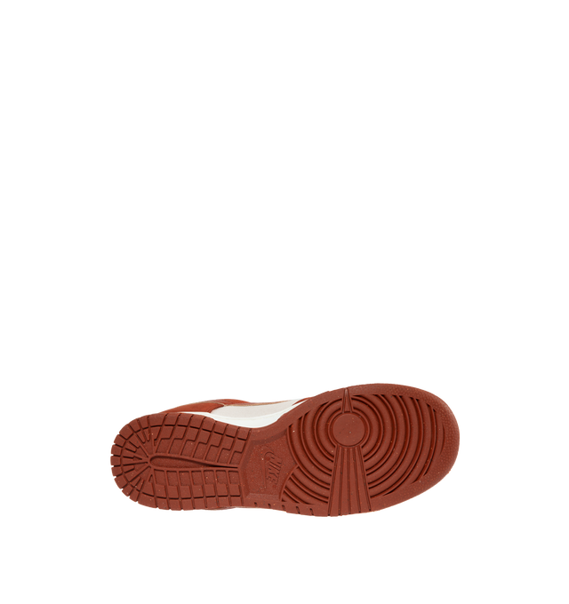 DUNK LOW LX NBHD (WOMENS)