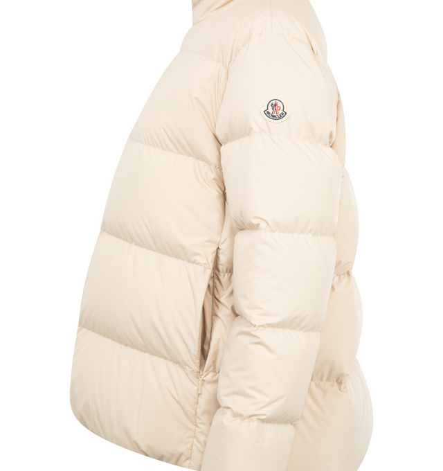 Image 3 of 3 - WHITE - MONCLER Mauzun Short Down Jacket featuring polyester lining, down-filled, zipped pockets, hem with elastic drawstring fastening, matte finish and loose fit. 100% polyester. Padding: 90% down, 10% feather.