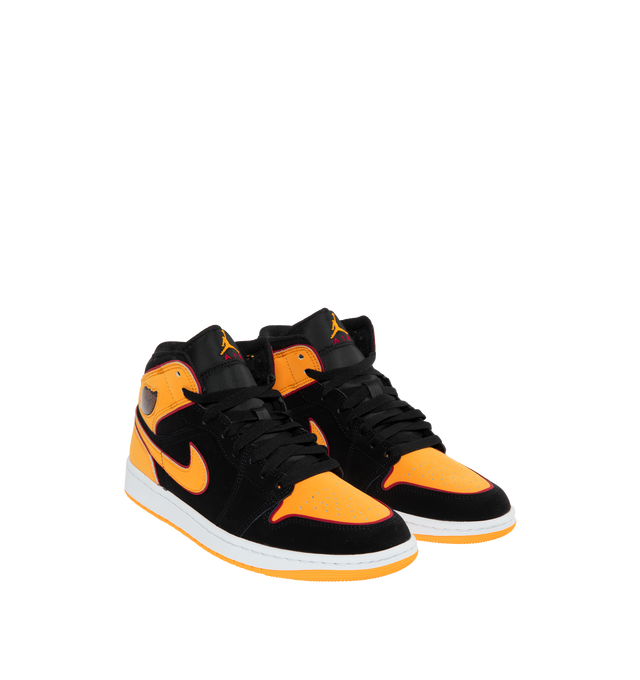 AIR JORDAN 1 MID SE (MENS)