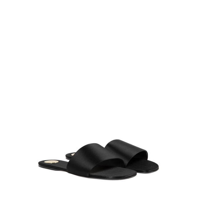Image 2 of 4 - BLACK - SAINT LAURENT Carlyle Slide featuring round toe, thick arch band, engraved medallion on the insole and leather sole. 72% viscose, 28% silk. Made in Italy.  