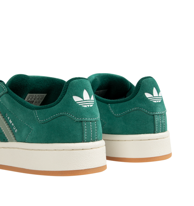 Image 3 of 5 - GREEN - ADIDAS Campus 00's shoes in an iconic silhouette updated in modern materials, colors and proportions. Featiring a premium leather upper lined with soft textile terry fabric, off-white midsole, rubber outsole and lace closure. Unisex style in men's sizes.