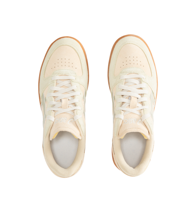 Image 5 of 5 - WHITE - ASICS Skyhand OG Sneaker featuring minimalistic suede paneling, FLYTEFOAM PROPEL cushioning, EVA heel wedge and gum outsole.