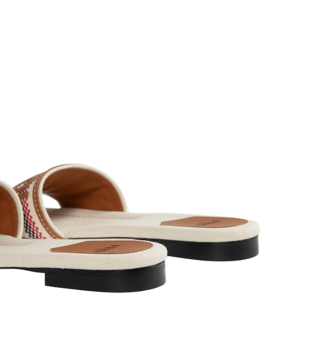 SIGNATURE CANVAS SLIDES (WOMENS)