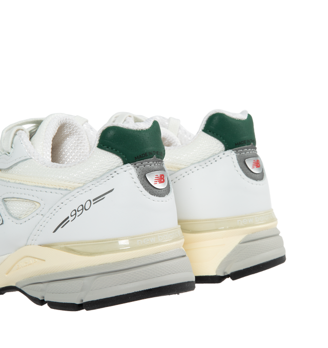 990V4 SNEAKERS (MENS)