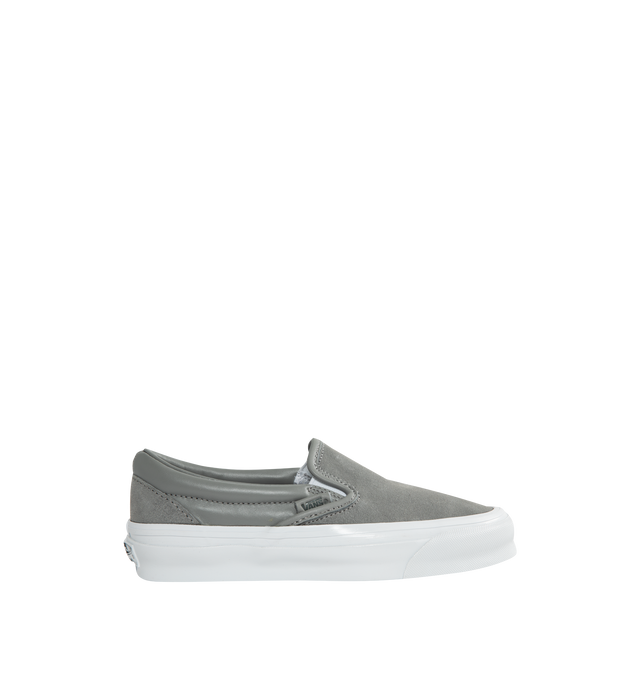 CLASSIC SLIP-ON SUEDE AND LEATHER (MENS)