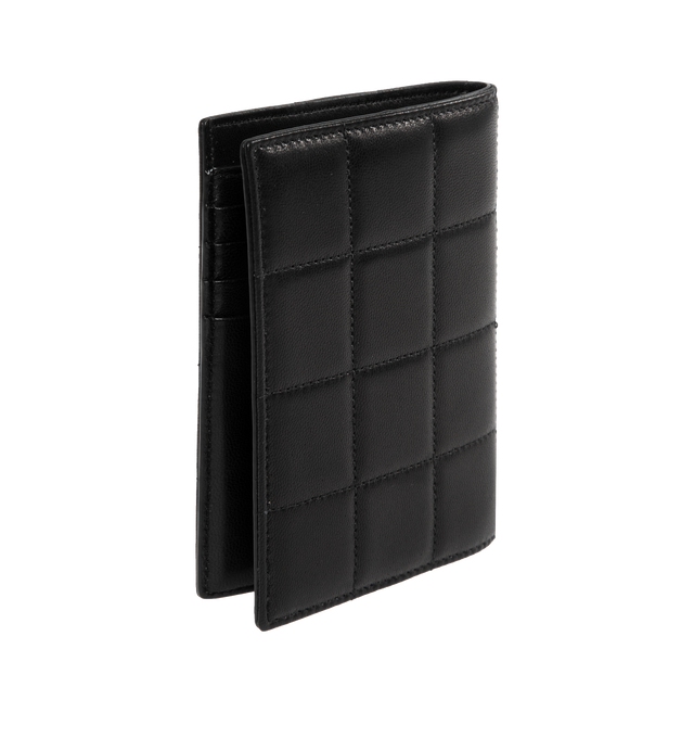 QUILTED PASSPORT CASE (MENS)