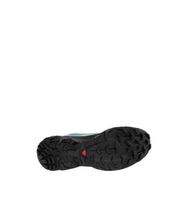 Image 4 of 5 - BLUE - Salomon Sportstyle XT-6 GORE-TEX rubber-trimmed mesh sneakers featuring the brand's signature Agile Chassis system and Mud Contagrip soles. Made from GORE-TEX, for resiliance, an innovative ePE membrane, PFC-free, and anti-debris mesh construction, as well as durable cushioning and stability. Unisex style in men's sizing.