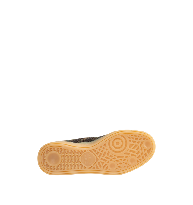 Image 4 of 5 - BROWN - ADIDAS Handball Spezial Sneaker featuring regular fit, laces, textile upper, leather lining, rubber outsole, Cold Cement construction, 3-Stripe branding, Harris Tweed textile and nubuck overlays.