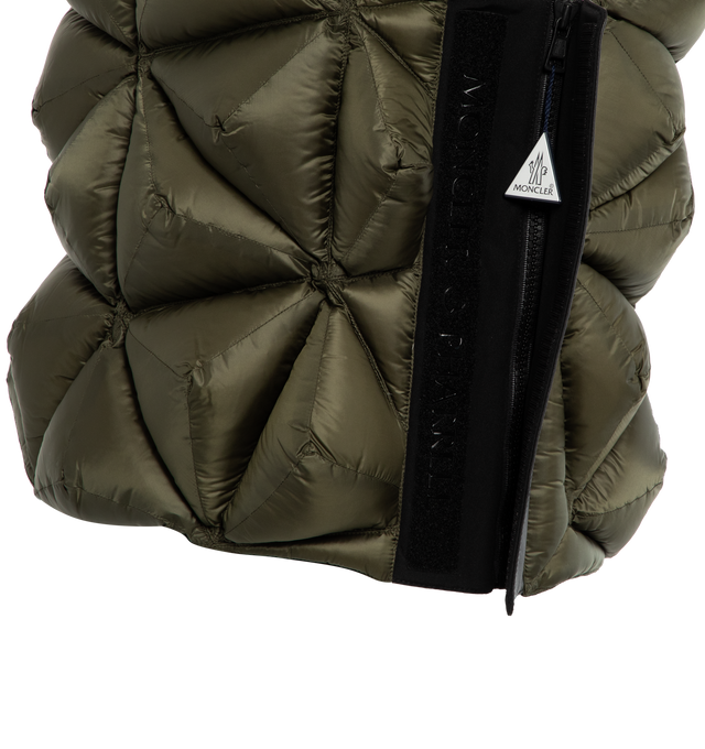 MONCLER X PHARRELL WILLIAMS HOLLY DOWN VEST (UNISEX)