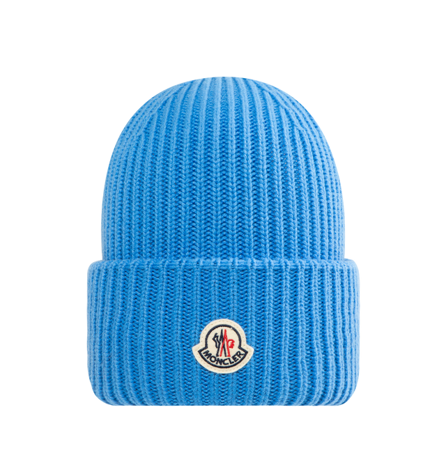 Image 1 of 2 - BLUE - MONCLER Beanie featuring a wool and cashmere blend, brioche stitch, gauge 3 and a felt logo patch. 70% virgin wool, 30% cashmere. Made in Italy.