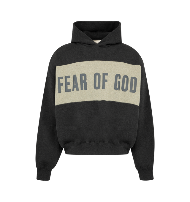 Image 1 of 3 - GREY - Fear of God Essentials Mens Cropped Relaxed Paneled Hoodie is crafted from heavyweight 380 GSM cotton-blend core fleece. Features a relaxed cropped fit, paneled construction, hood, side pockets, ribbed cuffs and hem, puff-printed Fear of God graphic at the front, puff-printed Essentials graphic at the back, and an Essentials signature label on the hood. Main Material: 80% Cotton, 20% Polyester.