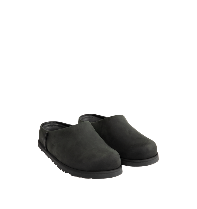 Image 2 of 4 - BLACK - UGG women's Otzo Clog built with a luxe nubuck upper, thoughtful knit + leather lining, and a contoured footbed for steady movement. This clog has easy slip-on style with all-day comfort. Waterproof leather, nubuck upper, leather and wool jersey lining with peppermint-based anti-odor treatment. Contoured EVA footbed, lightweight rubber outsolewith embossed UGG logo.