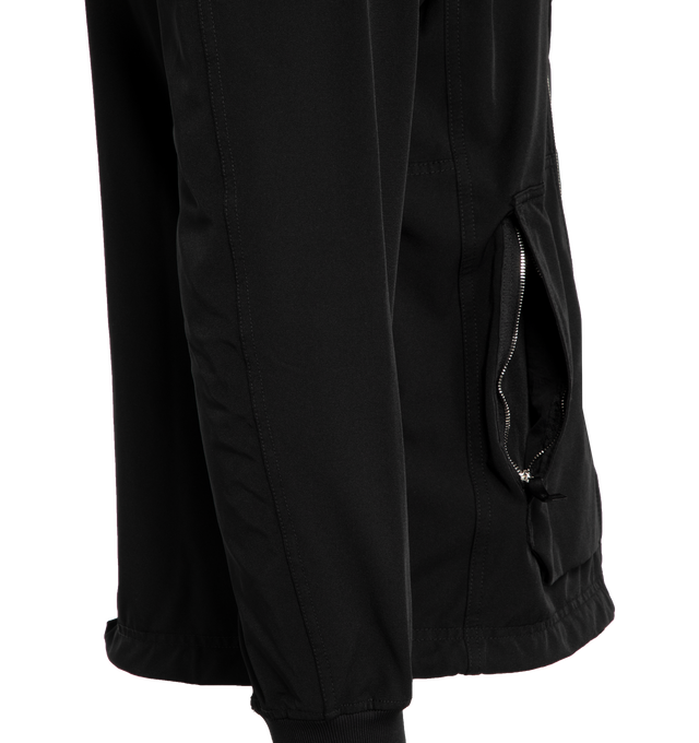ZIPPED HOODIE