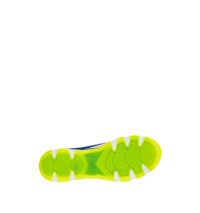SLIP ON SNEAKERS (MENS)