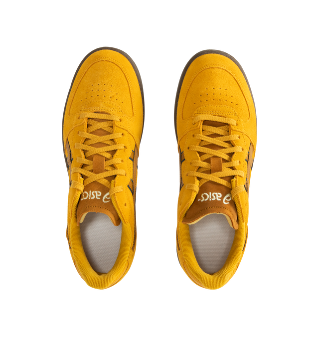 Image 5 of 5 - YELLOW - ASICS Skyhand OG Sneaker featuring minimalistic suede paneling, FLYTEFOAM PROPEL cushioning, EVA heel wedge and gum outsole.