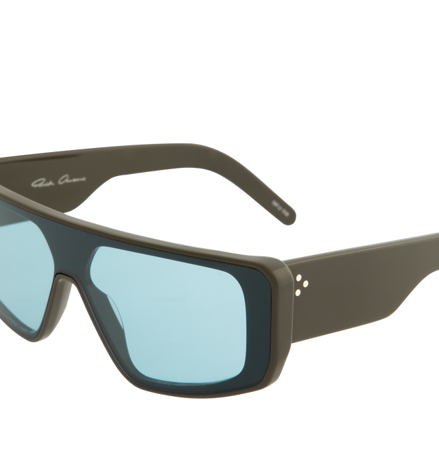 Image 3 of 3 - GREEN - RICK OWENS Performa Sunglasses featuring angular frames, wide arms and the labels signature three rivets for a subtle sign-off. 100% acetate/nylon. Made in Italy.