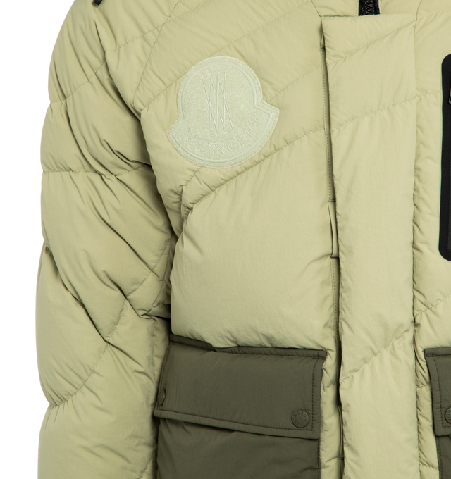 MONCLER X PHARRELL WILLIAMS CHESTNUT SHORT DOWN JACKET (UNISEX)