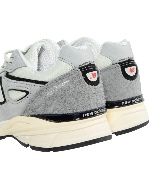 Image 3 of 5 - GREY - NEW BALANCE MADE in USA 990v6 features a white mesh upper, with black synthetic overlays, and a 'grey matter' suede mudguard, ENCAP midsole cushioning, padded collar and lace up style. 