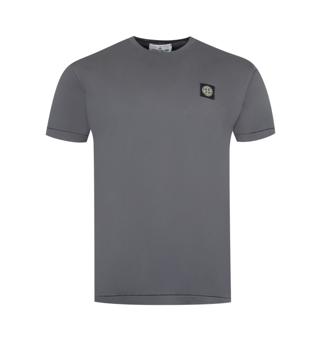 Image 1 of 2 - GREY - STONE ISLAND Logo T-Shirt featuring crew neck, short sleeves, logo label on the chest and straight hem. 100% cotton.
