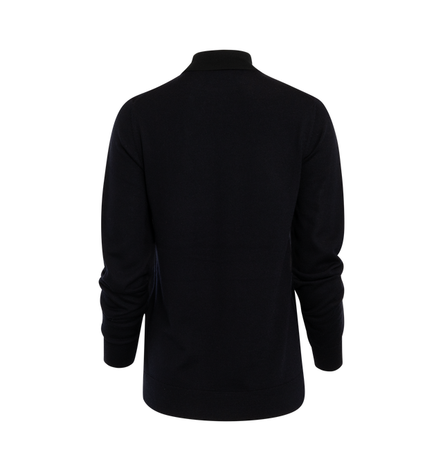 TWO-TONE TURTLENECK KNIT