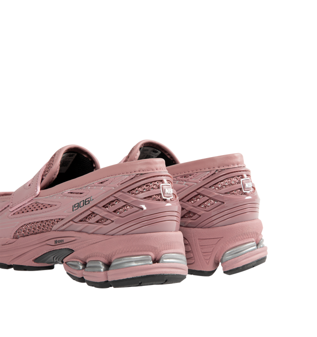 Image 3 of 5 - PINK - NEW BALANCE 1906L Loafers featuring leather upper, N-ergy outsole, superior shock absorption and ABZORB SBS pods at heel.