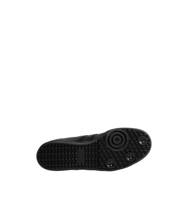Image 4 of 5 - BLACK - Adidas Men's Samba OG Mercedes-Benz Shoes are crafted from premium leather and feature the iconic Samba silhouette with signature Mercedes-Benz branding and serrated 3-Stripes. Designed with a smooth leather lining for enhanced comfort and a durable rubber outsole for everyday traction, this collaborative style blends heritage sport design with automotive-inspired detailing. Main Material: Premium Leather. Lining: Leather. Outsole: Rubber.