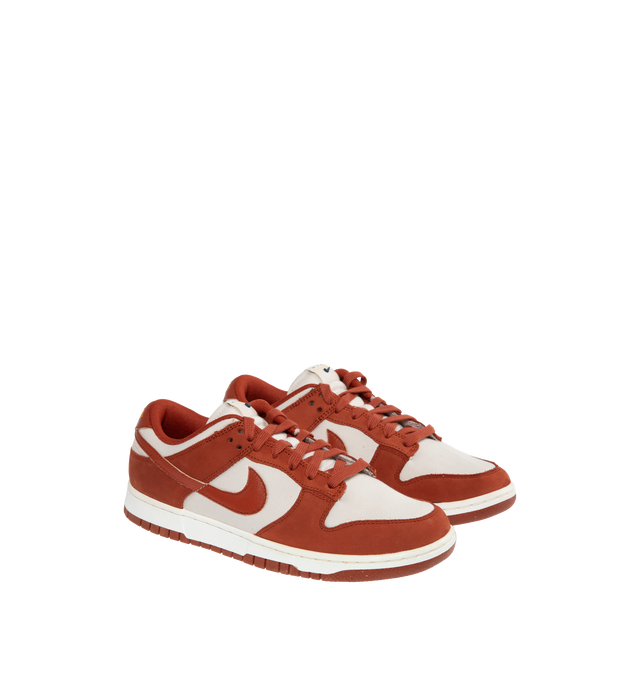 DUNK LOW LX NBHD (WOMENS)