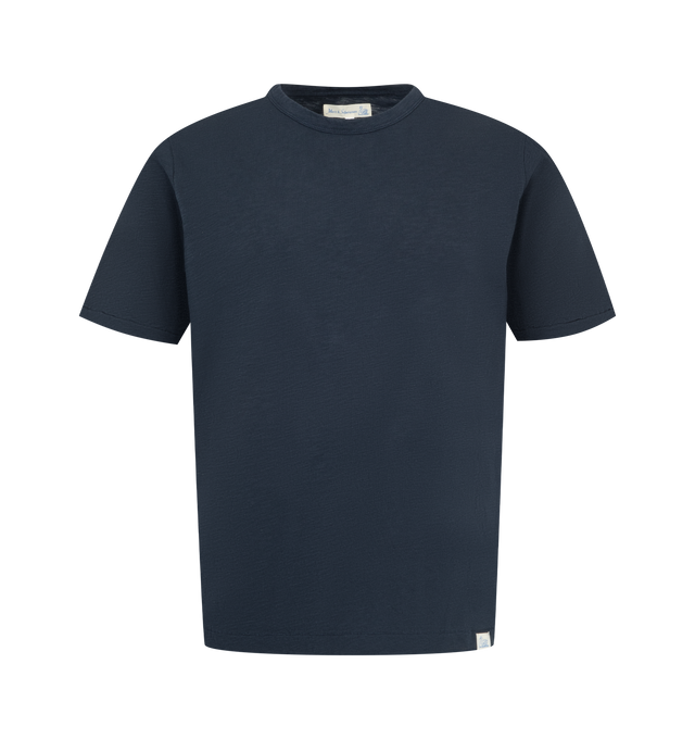 Image 1 of 2 - BLUE - Merz b. Schwanen Men's Slub Pima Cotton T-Shirt is crafted from premium Pima cotton and features a relaxed-fit silhouette designed for breathable comfort and everyday wear. Main Material: Pima Cotton.