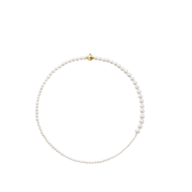 Image 1 of 2 - WHITE - Petite Peggy 14k gold pearl necklace featuring a push clasp fastening. Freshwater pearls: China.