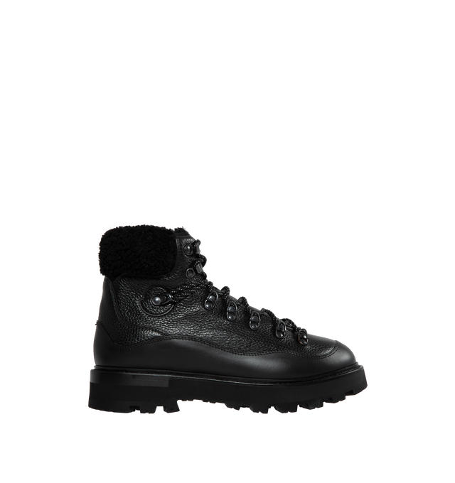 PEKA TREK HIKING BOOTS (WOMENS)