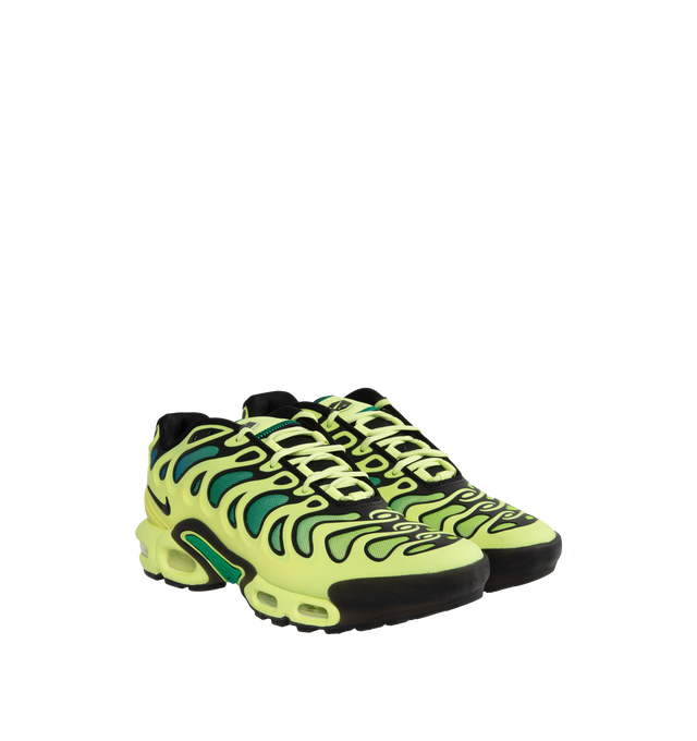 Image 2 of 5 - YELLOW - Nike Air Max Plus Drift in Black, lemon Twist and Stadium Green. Featuring breathable mesh upper,  rubber outsole, black foam midsole, and Air-sole cushioning in the forefoot and heel. An oversized shank plate, borrowed from the original Air Max Plus, provides midfoot stability. 