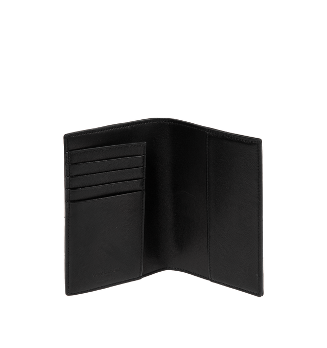 QUILTED PASSPORT CASE (MENS)