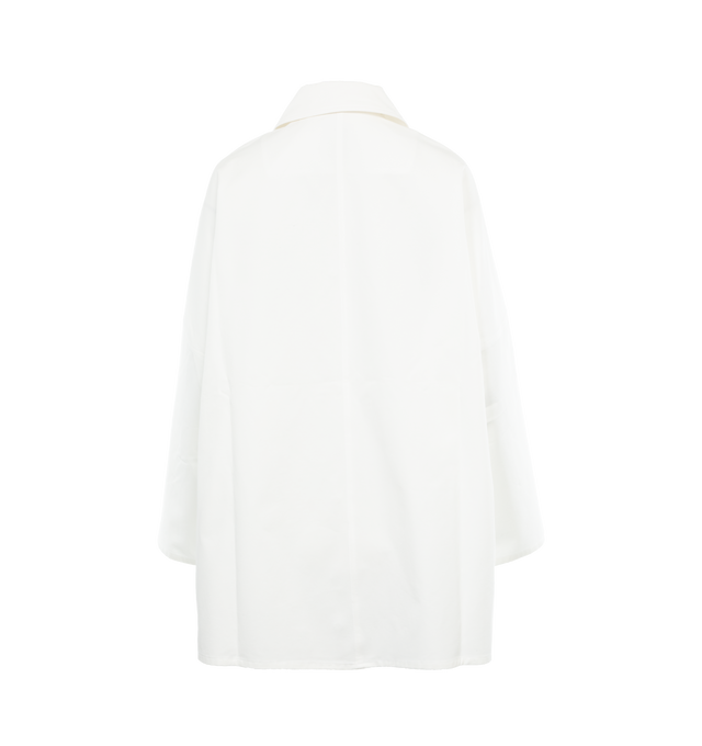 Image 2 of 3 - WHITE - TOTEME Cotton Twill Overshirt Jacket featuring oversized shape with dropped shoulders, silver-tone press buttons and flap pockets. 100% organic cotton. 