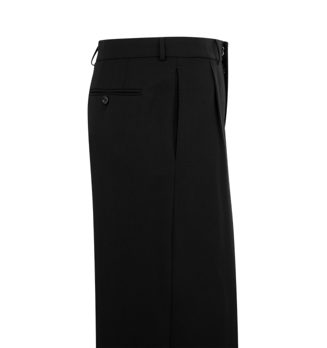 Image 3 of 3 - BLACK - Tom Ford Mens Trousers are crafted from high-twist wool broken twill. Feature a tailored silhouette with a lightweight drape and refined finish inspired by archival fabrics. Main Material: 100% Wool. Made in Italy.