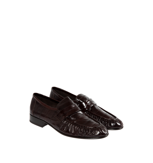 SOFT LOAFER (WOMENS)