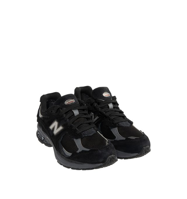 Image 2 of 5 - BLACK - NEW BALANCE 2002DX Sneaker featuring soft French terry fabric, ABZORB midsole, ABZORB SBS heel cushioning, N-ergy technology for superior shock absorption, atability Web outsole technology and GORE-TEX waterproof fabric.
