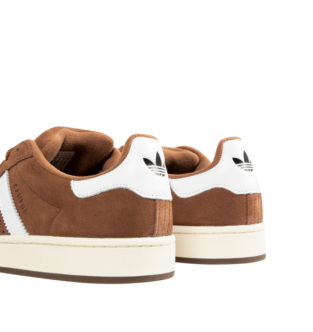 Image 3 of 5 - BROWN - Adidas Campus 00's shoes in an iconic silhouette updated in modern materials, colors and proportions. Featiring a premium leather upper lined with soft textile terry fabric, off-white midsole, rubber outsole and lace closure. Unisex style in men's sizes.